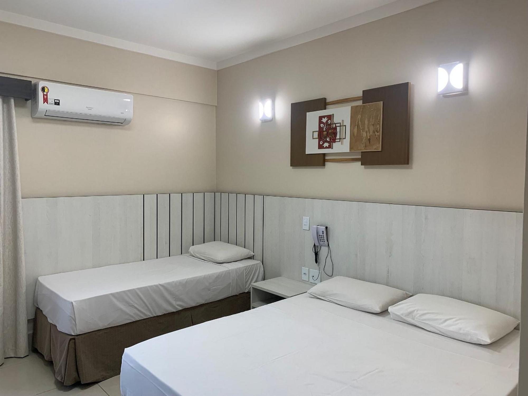 Hotel Spazzio Diroma Cafe Da Manha E Acesso Ao Acqua Park Caldas Novas Extérieur photo