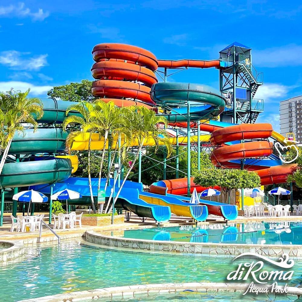 Hotel Spazzio Diroma Cafe Da Manha E Acesso Ao Acqua Park Caldas Novas Extérieur photo